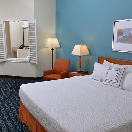 Fairfield Inn & Suites Эфингем Экстерьер фото