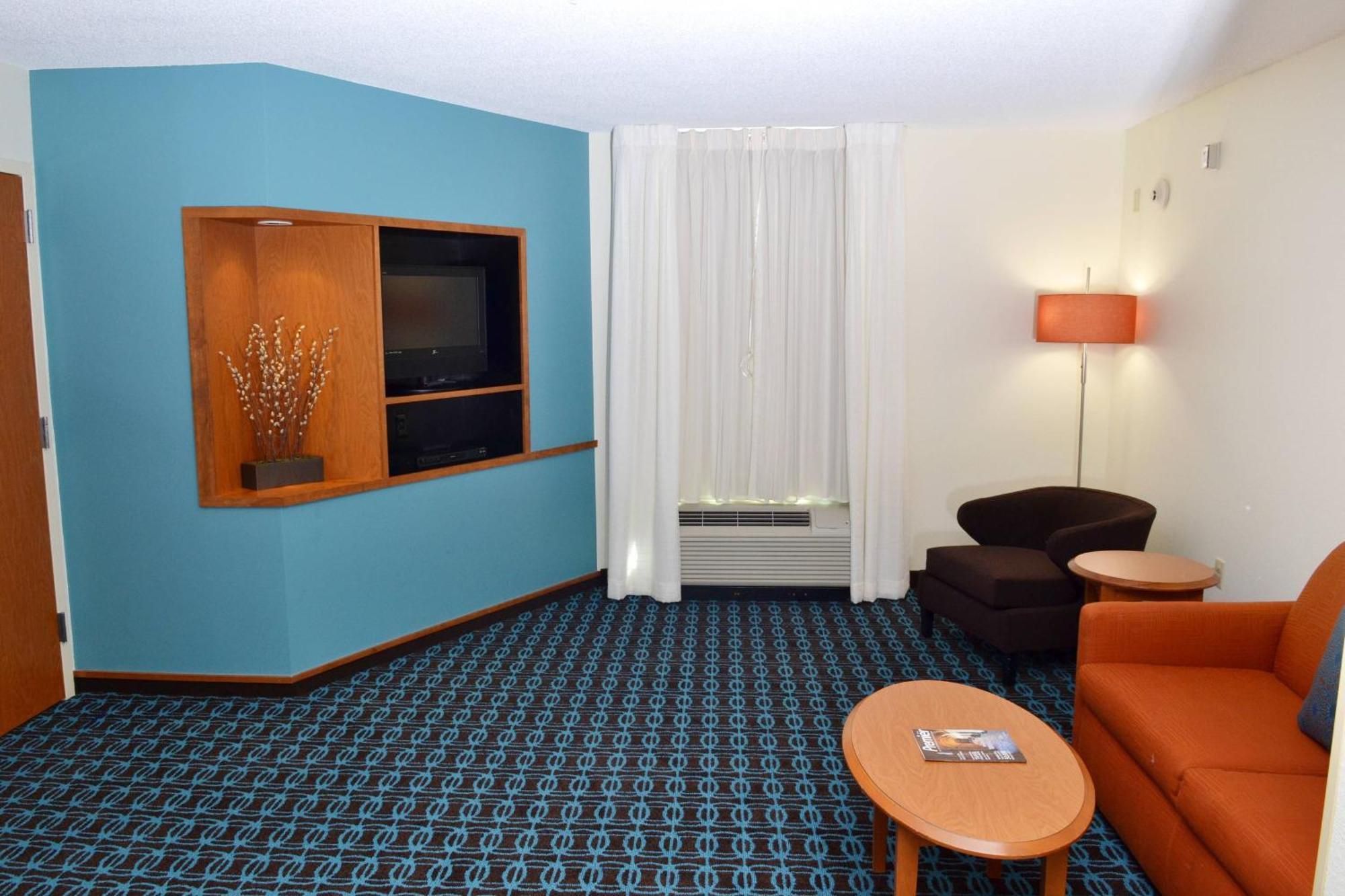 Fairfield Inn & Suites Эфингем Экстерьер фото